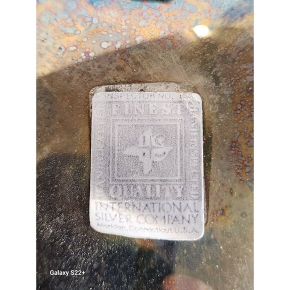 VINTAGE INTERNATIONAL SILVER  Co. water pitcher with ice lip 9" tall x 5 " openi - Picture 3 of 12